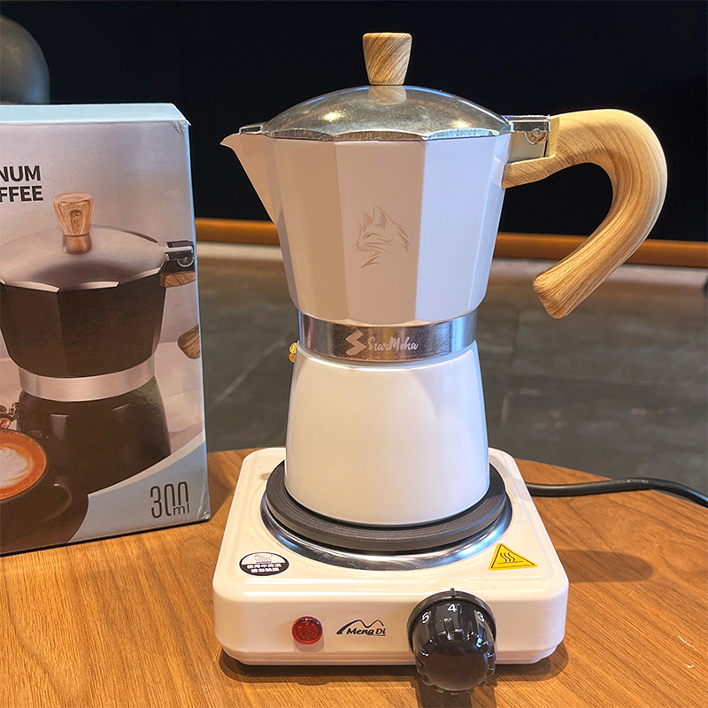 Moka Pot 3/6 kopjes - Italiaan - Hero Coffee Equipment recensie en prijs